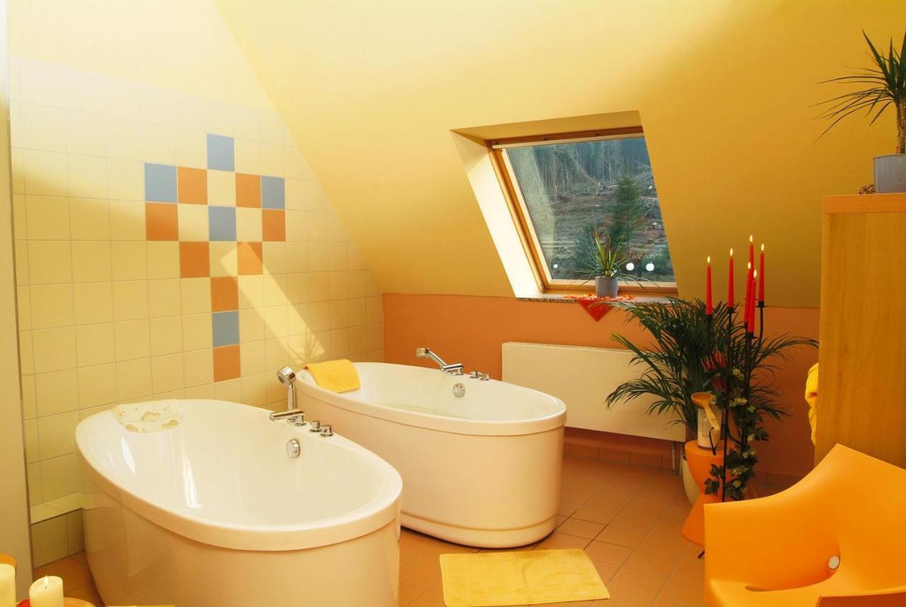 Alte Schleiferei Hotell Breitenbrunn  Exteriör bild